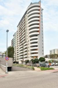 City View Apartment Trzy Żagle with Balcony by Renters