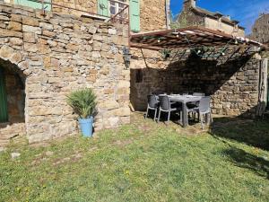 Maisons de vacances Gite de Montrozier : photos des chambres