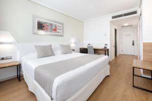 URBAN Room room in Frontair Congress Aeropuerto