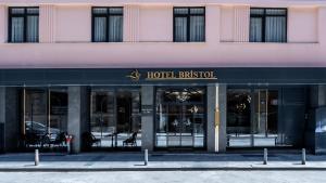 Hotel Bristol