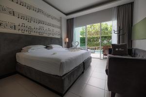 The Melody Phuket - SHA Extra Plus