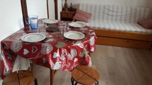 Studio Bettex Pierre Platte