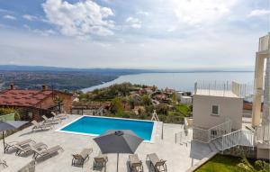 Amazing Apartment In Bregi With House Sea View