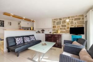 Rez-de-villa avec piscine