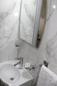 EN EL CORAZÓN DE AV. CORRIENTES