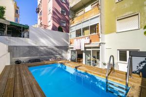 WHome Suburban Serenity Family Home with Pool