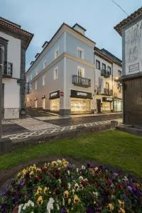 Monturi Hostel - Ponta Delgada
