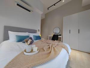 Pavilion Bukit jalil Walking Distance 2 Bedroom 2-4Pax