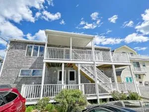 Sandcastle - W148 Brought to you by GetAway Vacations - Kennebunk