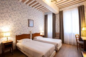 Hotels Hotel Belle Epoque : photos des chambres