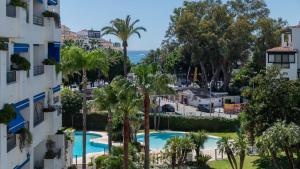 Mediterranean Getaway Seaviews At Puerto Banus