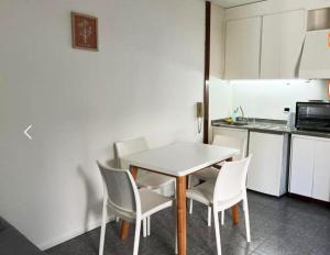 Departamento centro de la ciudad para 4 personas cerca Retiro