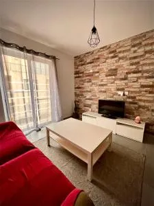 Brick 9 - Tal-Ħriereb