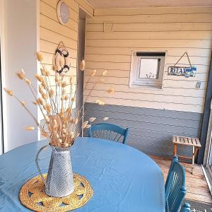 A seulement 150m plage et commerces maison 90m2 4 pièces avec parking privé et 2 terrasses sud