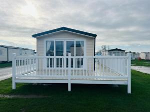 obrázek - Lovely 6 Berth, Dog Friendly Caravan For Hire In Norfolk Ref 50011ae