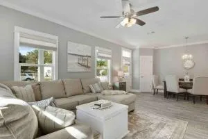 *Chic Beach Cottage Retreat* near Beach/downtown - 长滩