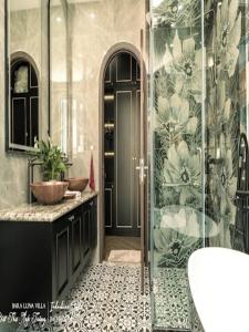 Chuỗi Villa 5 Ngủ Sun Grand Ferria - trung tâm Bãi Cháy- Sát biển