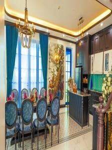 Chuỗi Villa 5 Ngủ Sun Grand Ferria - trung tâm Bãi Cháy- Sát biển