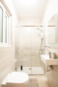 Brand New 2 Bed 2 Bath Apartment In Sliema By The Sea