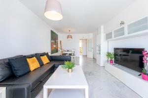 797 HOLIDAY RENTALS - Espectacular atico con vistas para 6