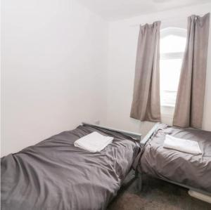 Castle Manor, 4 Bed Seaside Retreat