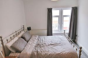 Castle Manor, 4 Bed Seaside Retreat