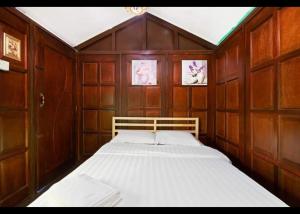 Hillside cottage tanah rata