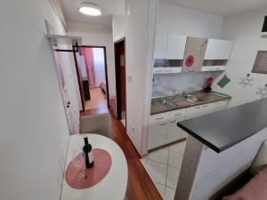 Ferienwohnung für 3 Personen ca 35 qm in Crikvenica, Kvarner Bucht Crikvenica und Umgebung - b61897