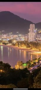 PATONG TOWER SEA FACING HIGH FLOOR New Bathroom