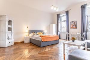 Gorgeous 1BR Apt near AKH Hospital