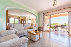 Ferienhaus mit Privatpool für 8 Personen ca 290 qm in SHorta, Mallorca Südostküste von Mallorca