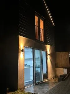 Lewys Tai Bach - Mountain Ash