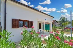 Ferienwohnung für 4 Personen ca 40 qm in Gajana, Istrien Istrische Riviera - Krnjaloža