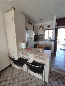 Beachfront Charming Maisonette