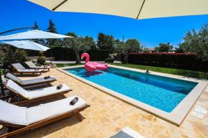 Villa Elizabet bei Porec mit Pool 