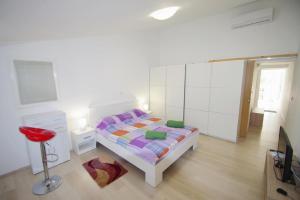 Ferienwohnung für 6 Personen ca 100 qm in Pula, Istrien Istrische Riviera