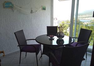 Ferienwohnung in Klenovica mit Terrasse und Grill