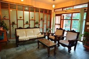 Sereno Pool Villa Chikmagalur