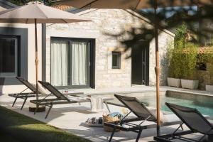 Haustierfreundliche Villa Bino und Maria mit Pool 