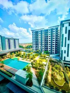 New Condo - Free Parking, Wifi, Near SZB & Ikea - Kampong Paya Jaras Dalam