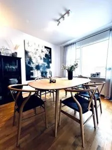 Lovely 2 bedroom apartment with a large own patio - Garðabær