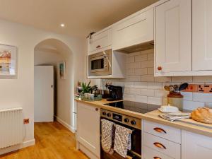 3 Bed in Portreath 87649
