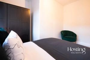 Super Central Apartment Close To River & Station