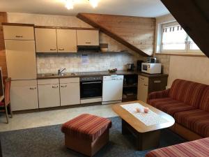 Ferienwohnung Pony-Ziegen-Hasen-Ranch in Bichlbach