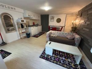 Appartements Maisonnette de ville a 2 kms du centre : Appartement 1 Chambre