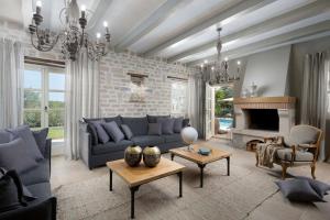 Luxuriöse Villa Elena mit Pool und Panoramablick 