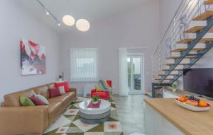 Nette Wohnung in Bužinija mit Garten, Whirlpool und Terrasse 
