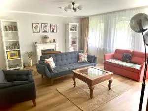 Apartment by the park, for bike lovers - Antrifttal