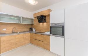 Ferienwohnung in Novigrad mit Terrasse und Garten 