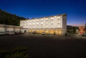 Best Western Plus Columbia River Hotel - Ione